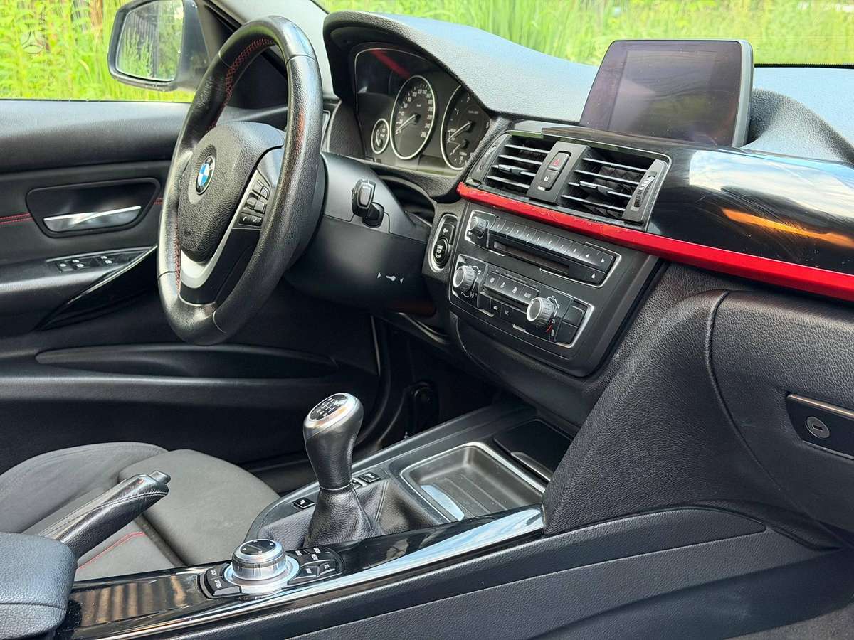 BMW 320, 2.0 l., universalas