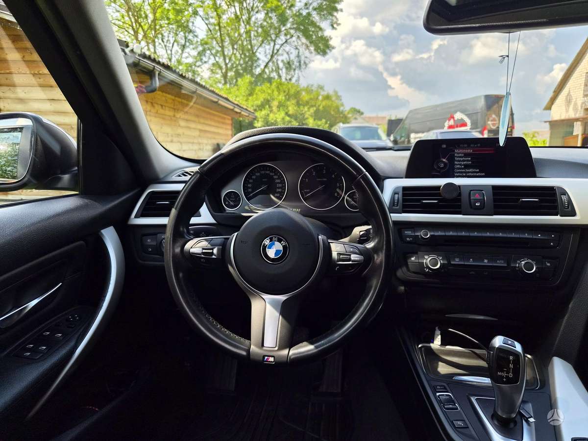 BMW 320, 2.0 l., universalas