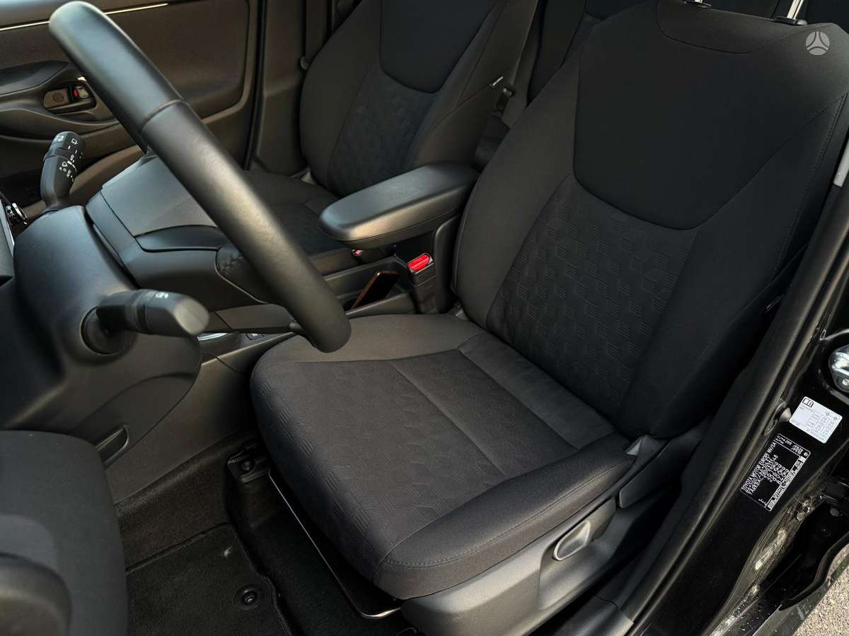 Toyota Yaris - 11