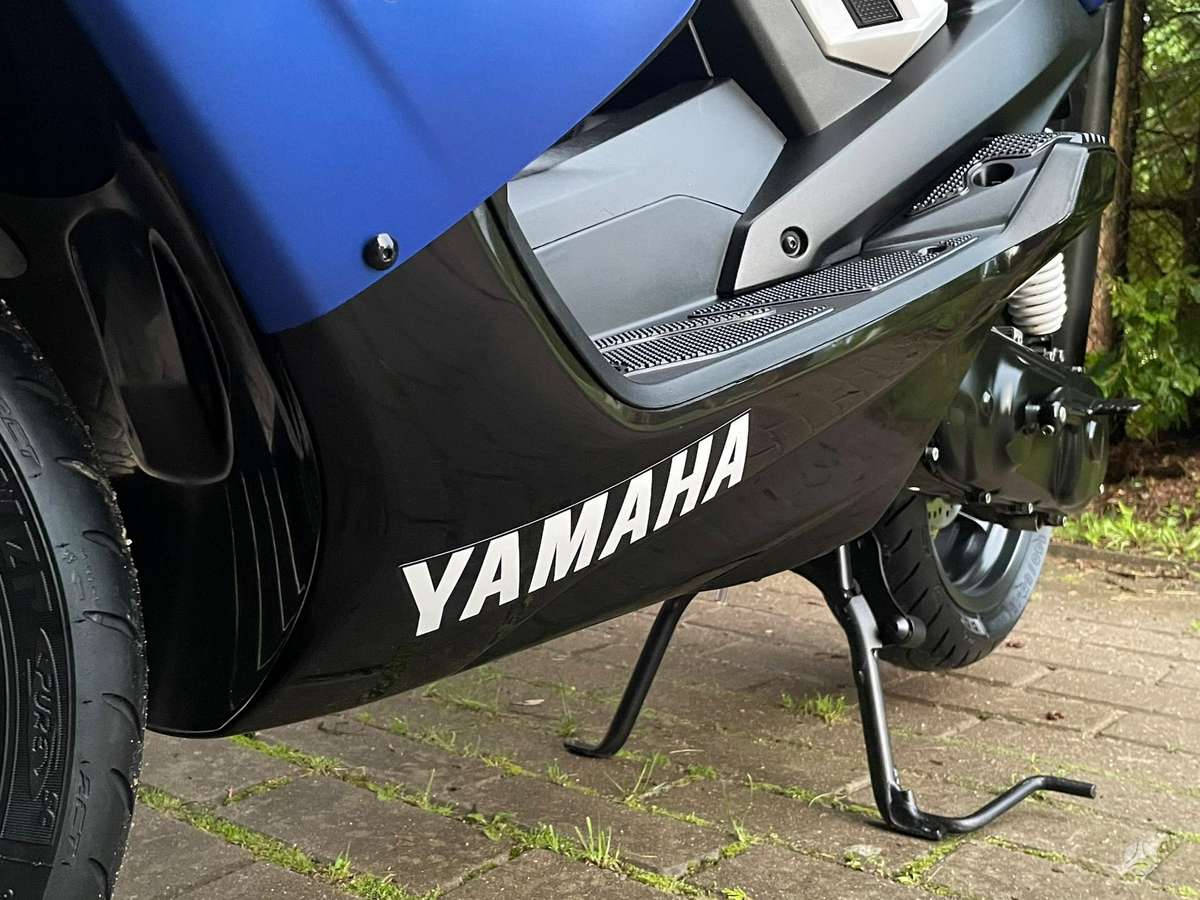 Yamaha Aerox 49cc, мотороллеры / мопеды