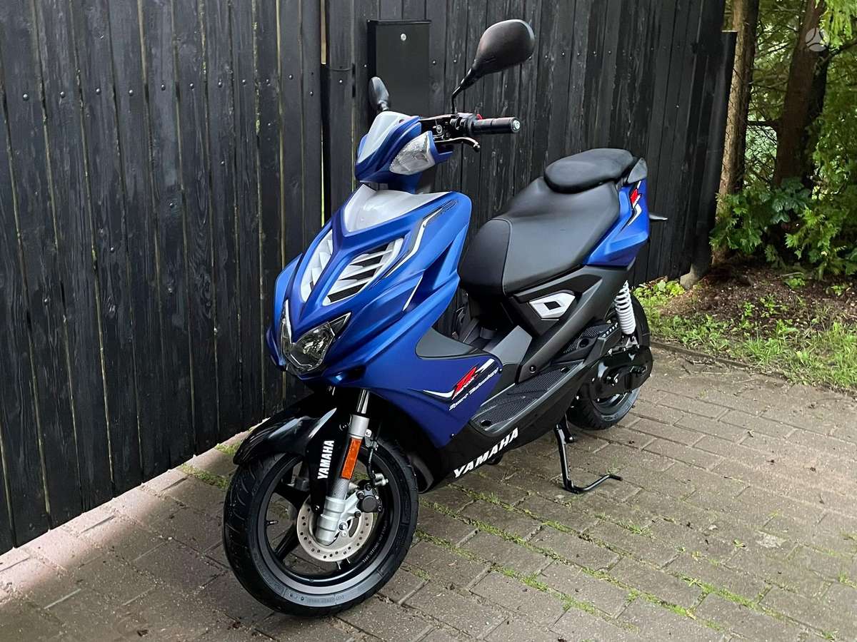 Yamaha Aerox 49cc, мотороллеры / мопеды