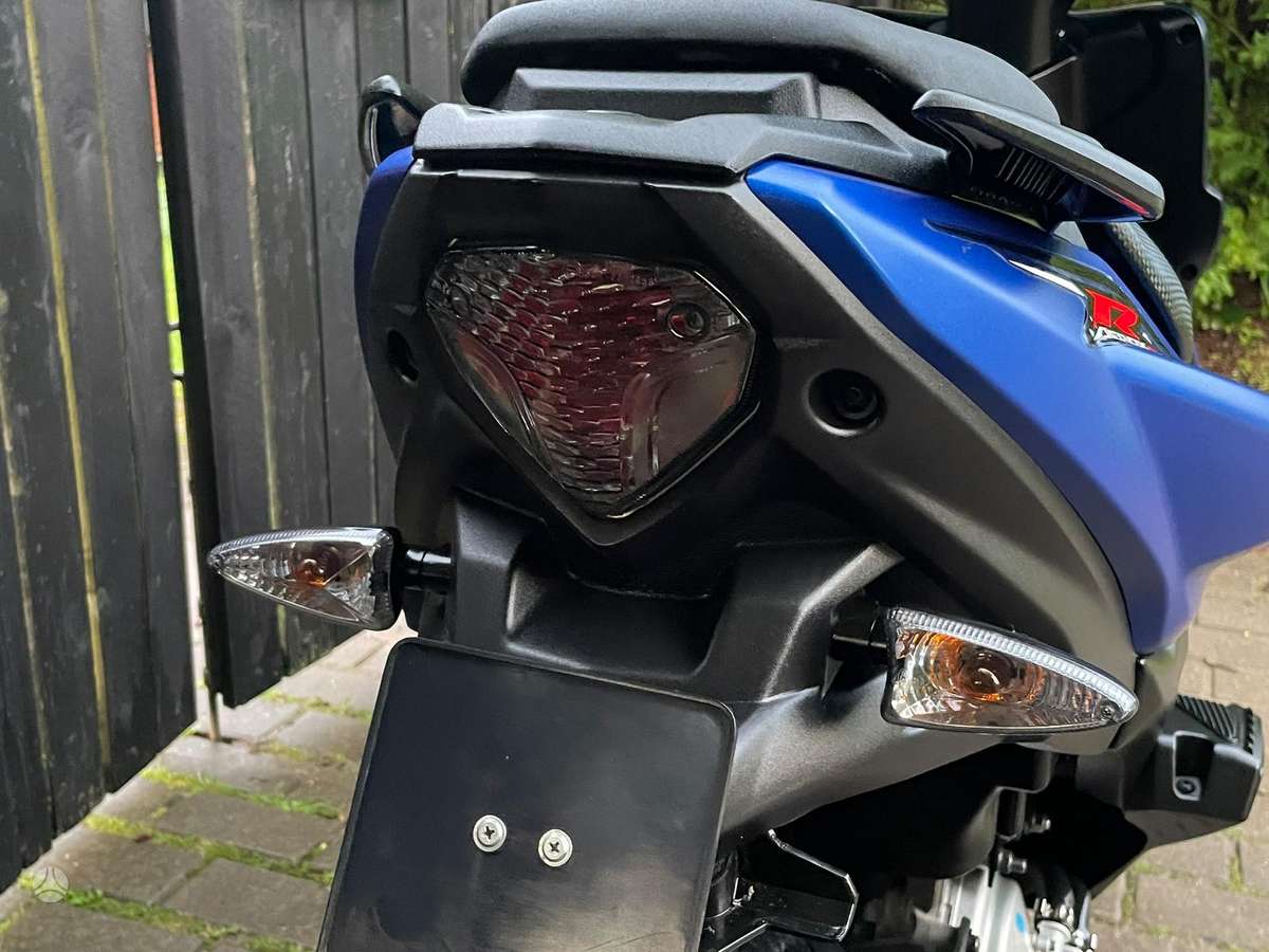 Yamaha Aerox 49cc, мотороллеры / мопеды
