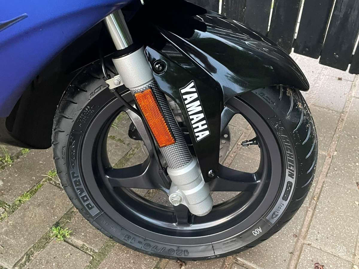 Yamaha Aerox 49cc, мотороллеры / мопеды
