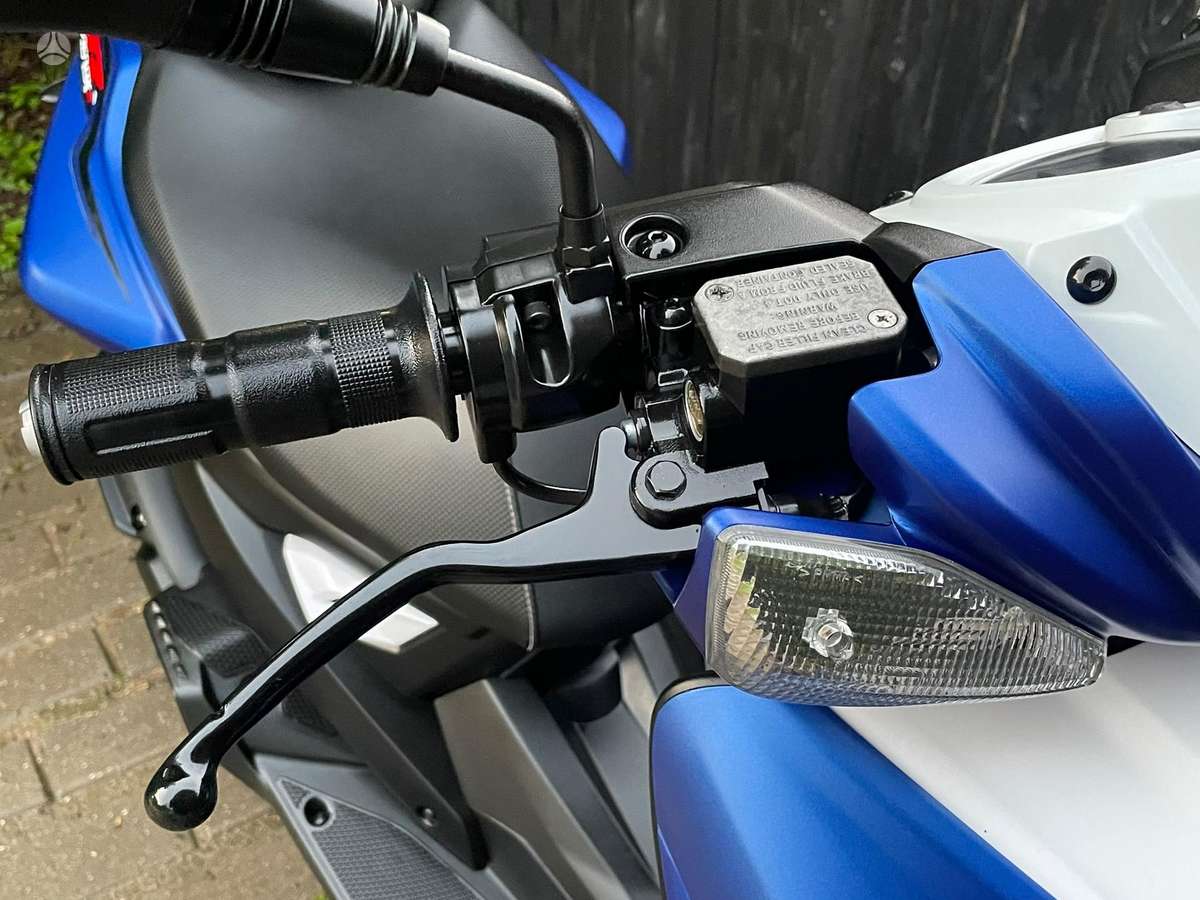 Yamaha Aerox 49cc, scooters / mopeds