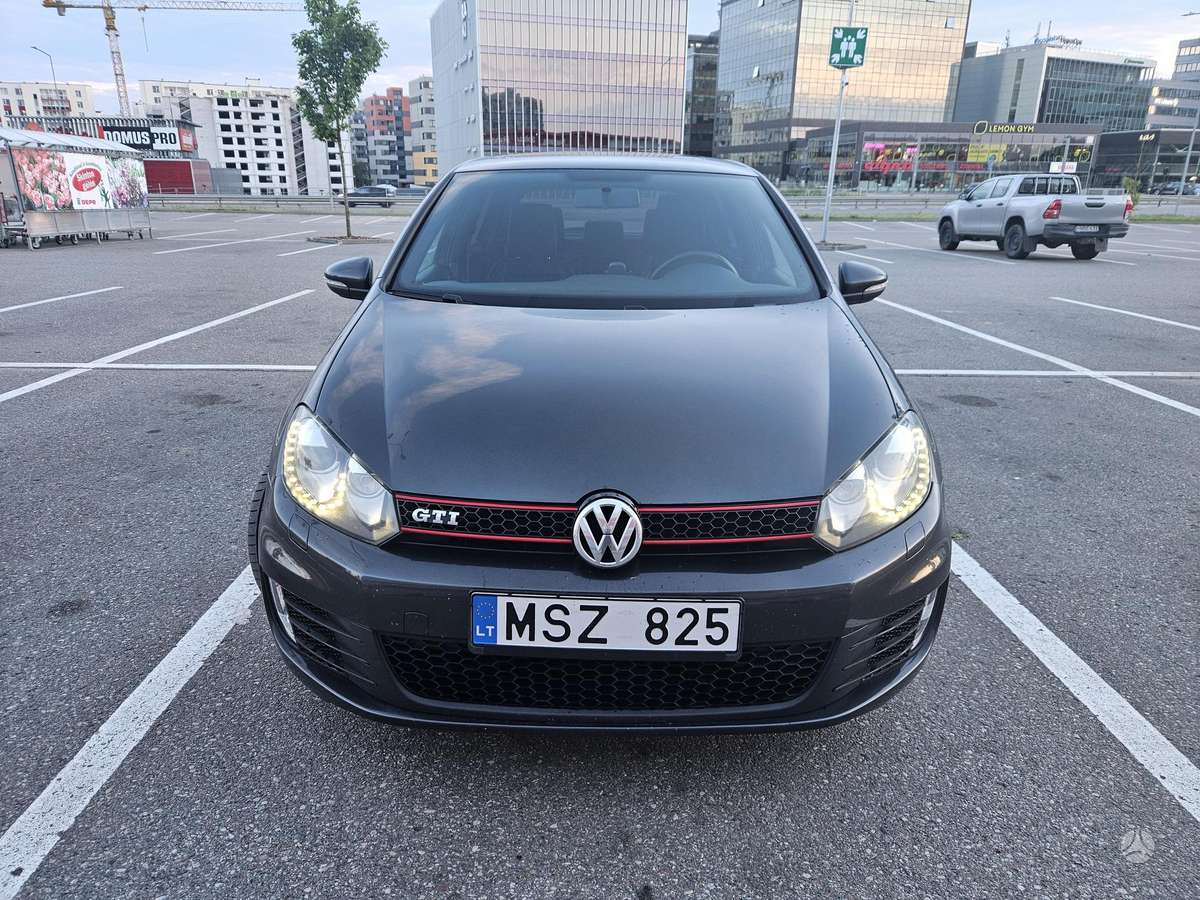 Volkswagen Golf, 2.0 l., hatchback