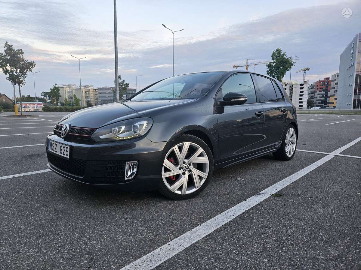 Volkswagen Golf, 2.0 l., hatchback