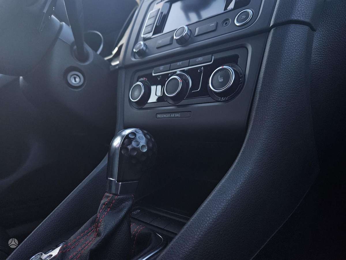 Volkswagen Golf, 2.0 l., hatchback
