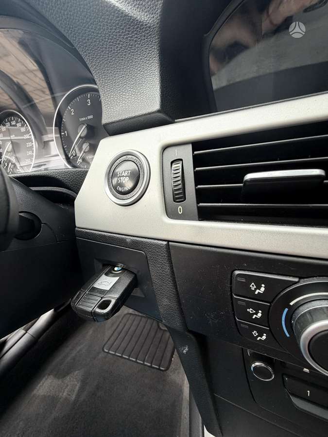 BMW 325, Универсал