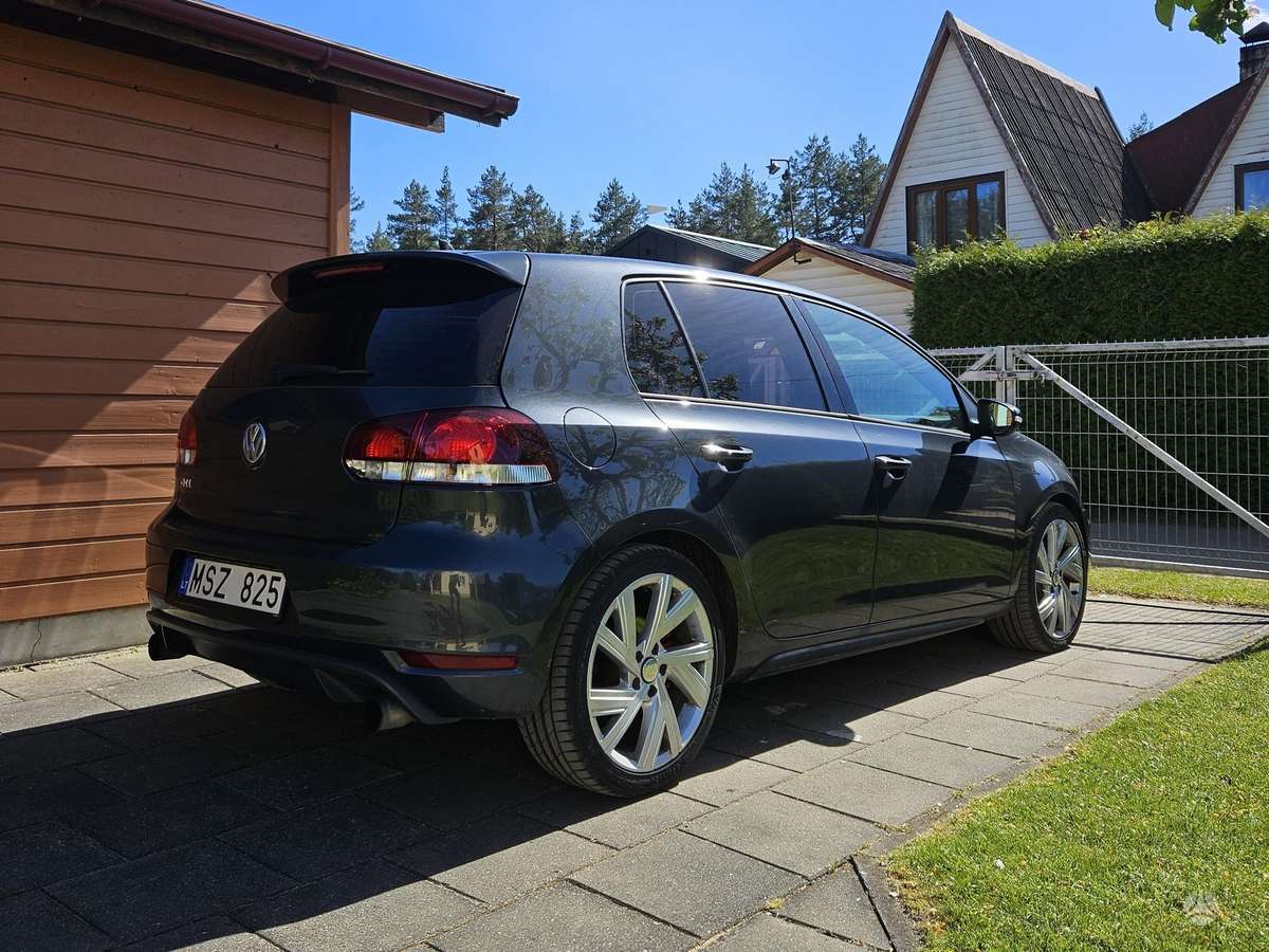 Volkswagen Golf, 2.0 l., hatchback