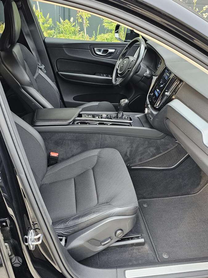 Volvo XC60 - 8