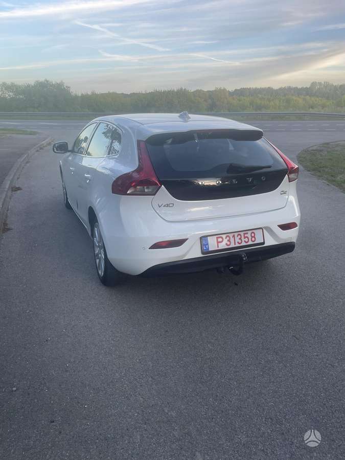 Volvo V40 - 3