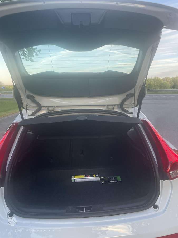Volvo V40 - 5