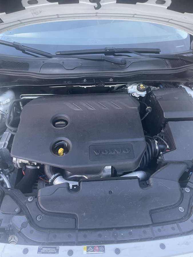 Volvo V40 - 6