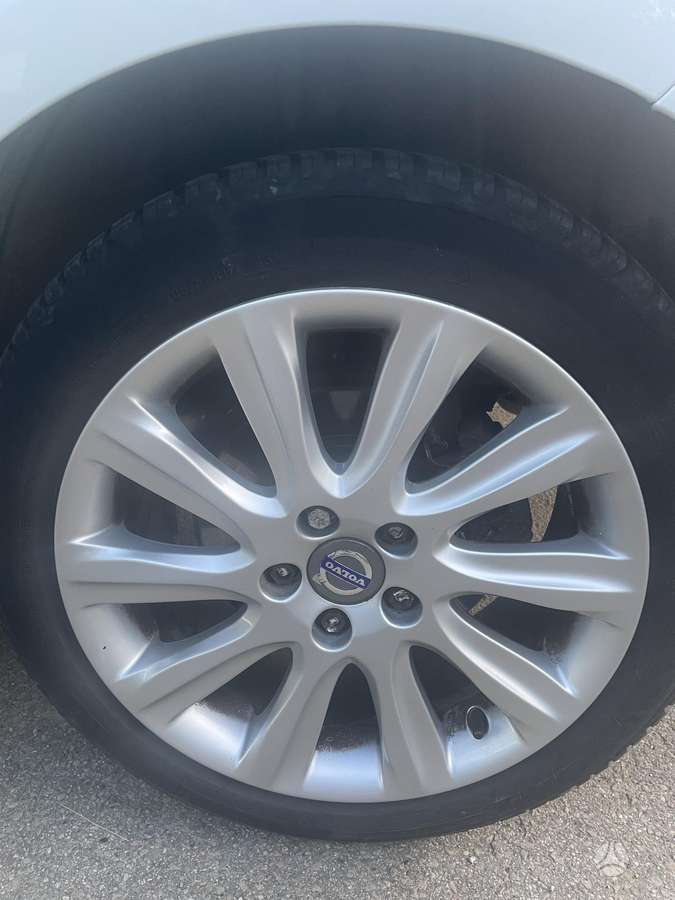 Volvo V40 - 12