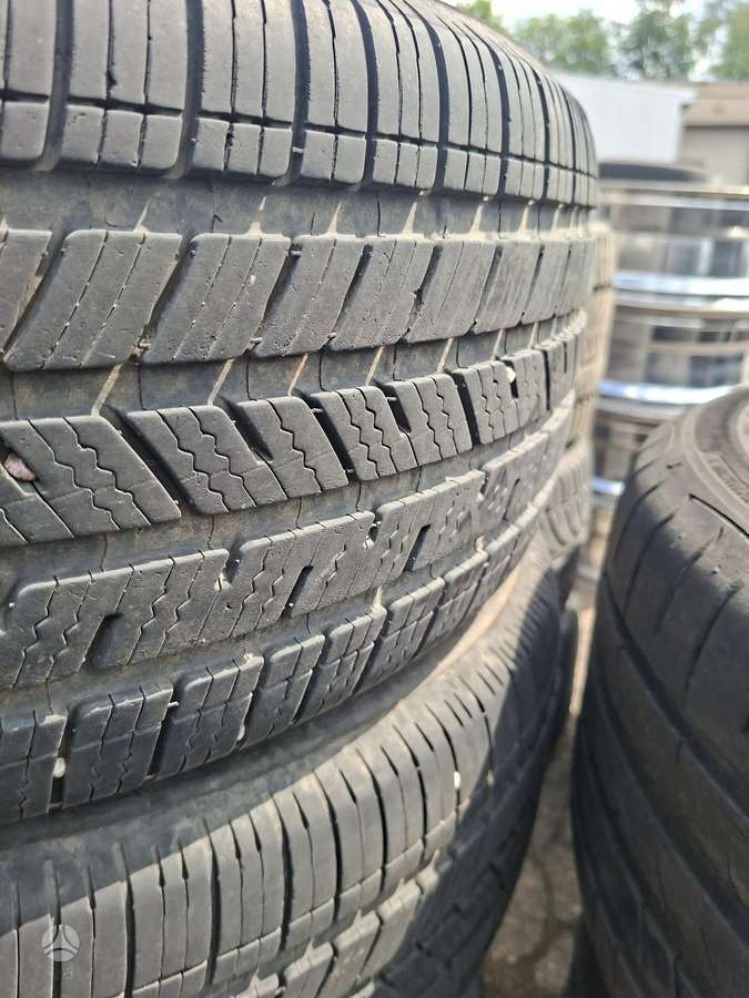 Bridgestone, vasaras 235/55 R18