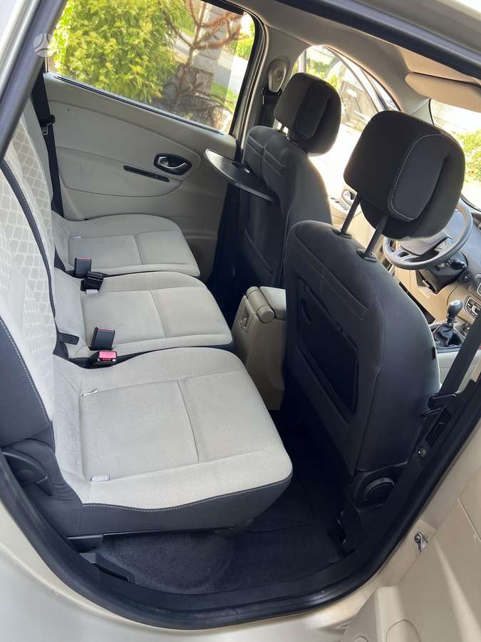 Renault Scenic, 1.9 l., hatchback