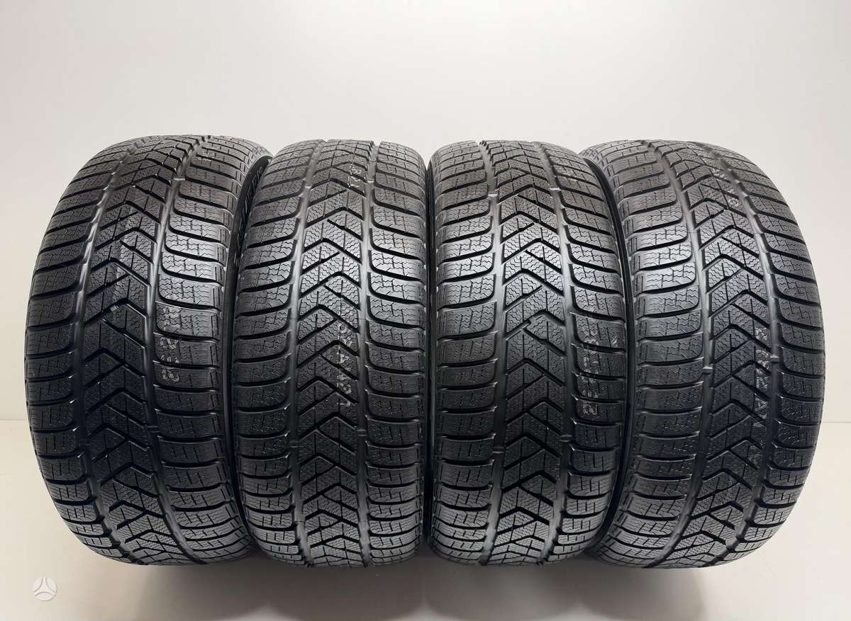 Pirelli SottoZero 3 MO 2020m, winter 245/45 R19
