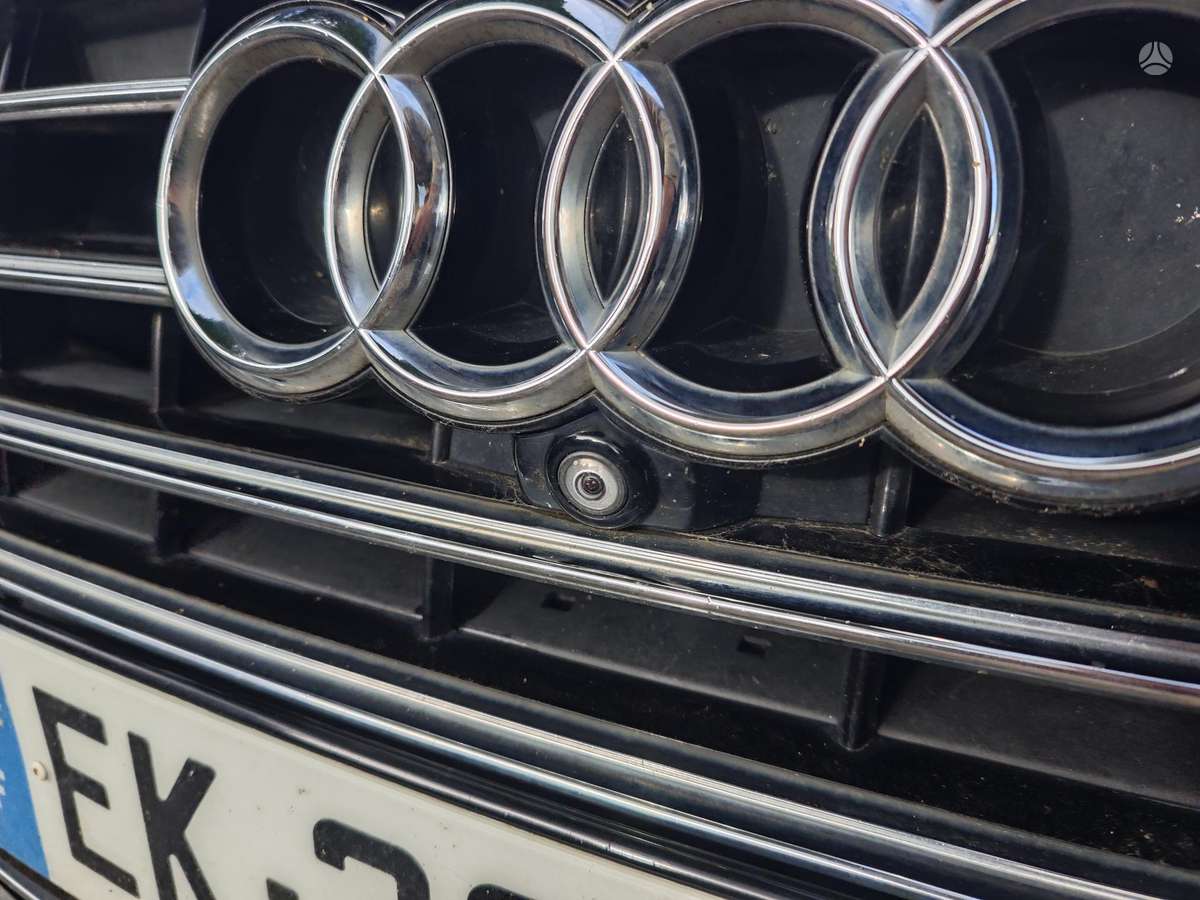 Audi A8, 3.0 l., Седан