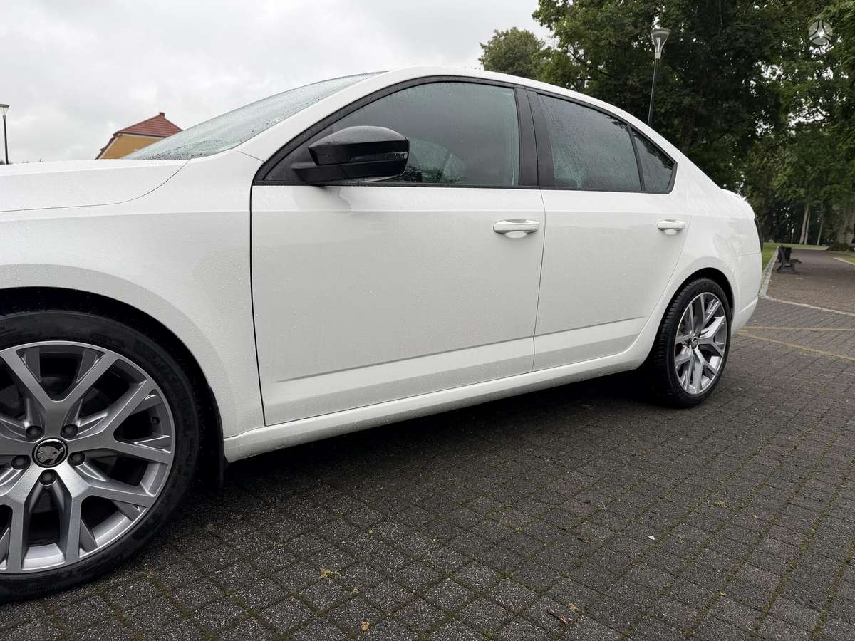 Skoda Octavia, 2.0 l., hatchback