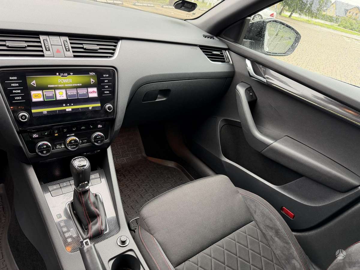 Skoda Octavia, 2.0 l., hatchback