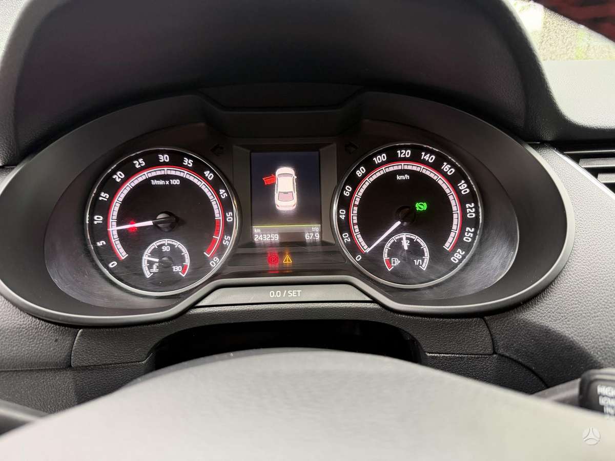 Skoda Octavia, 2.0 l., hatchback