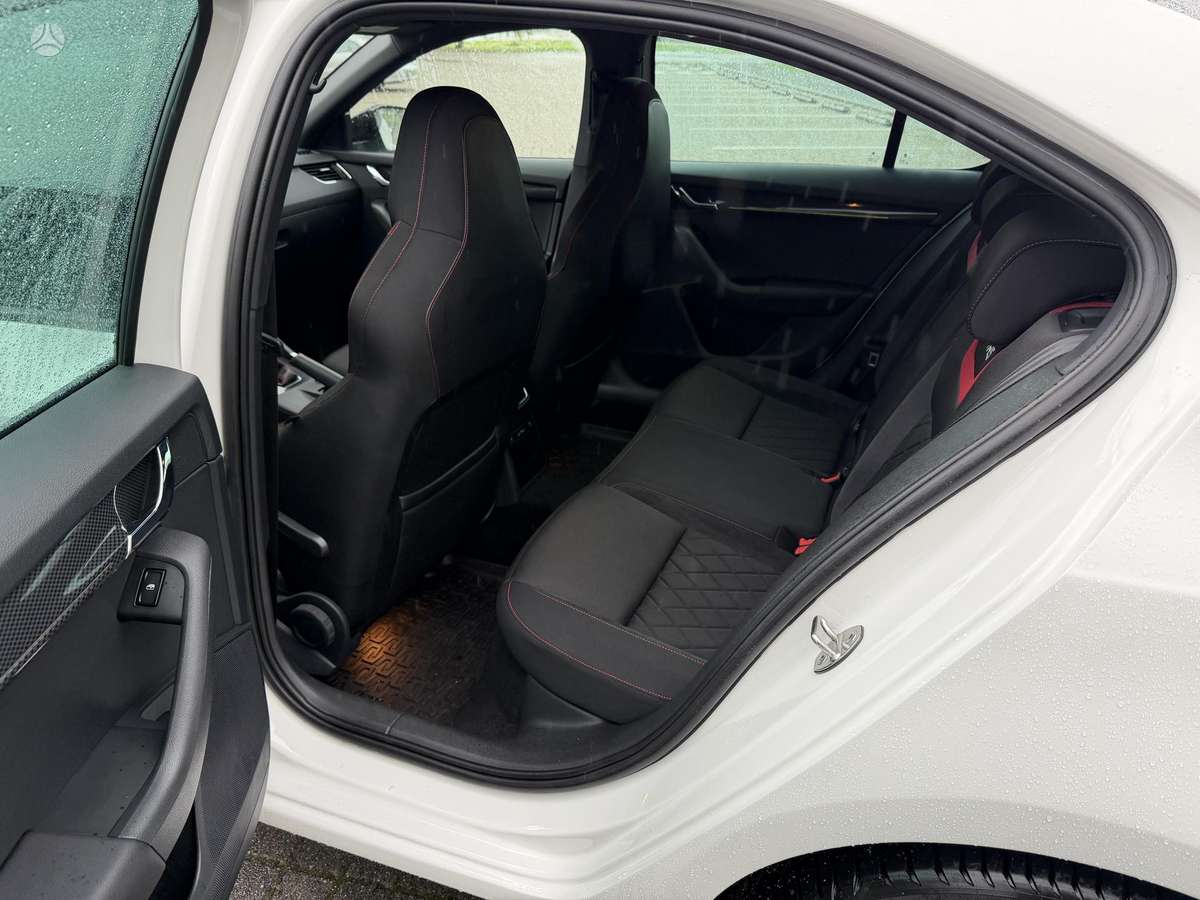 Skoda Octavia, 2.0 l., hatchback