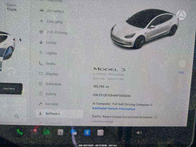 Tesla Model 3, Седан