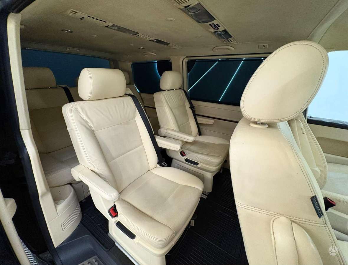 Volkswagen Multivan - 5