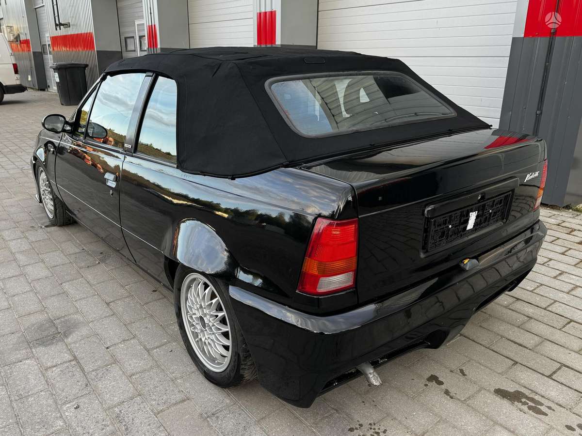 Opel Kadett, 2.0 l., Кабриолет