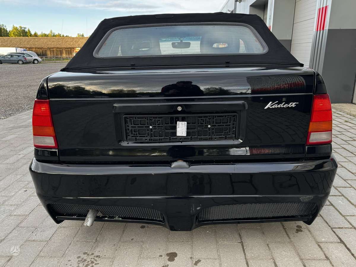 Opel Kadett, 2.0 l., Кабриолет