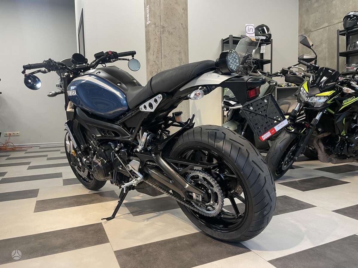 Yamaha XSR 900cc, street / classic