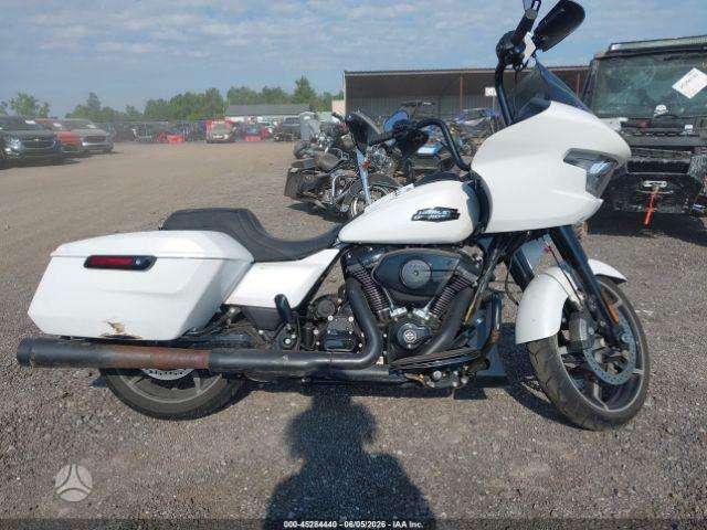 Harley-Davidson FLRT 1923cc, touring / sport touring