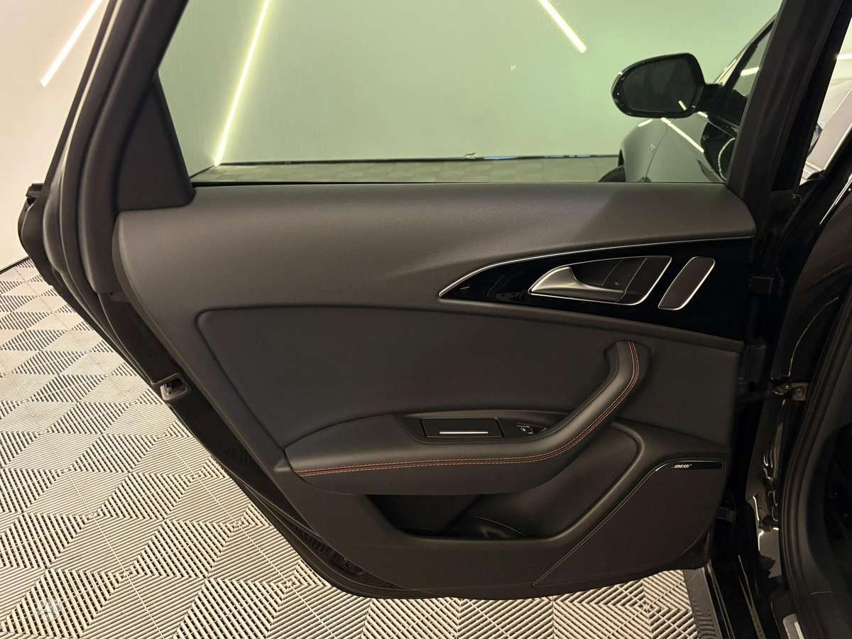 Audi A6, 3.0 l., universalas
