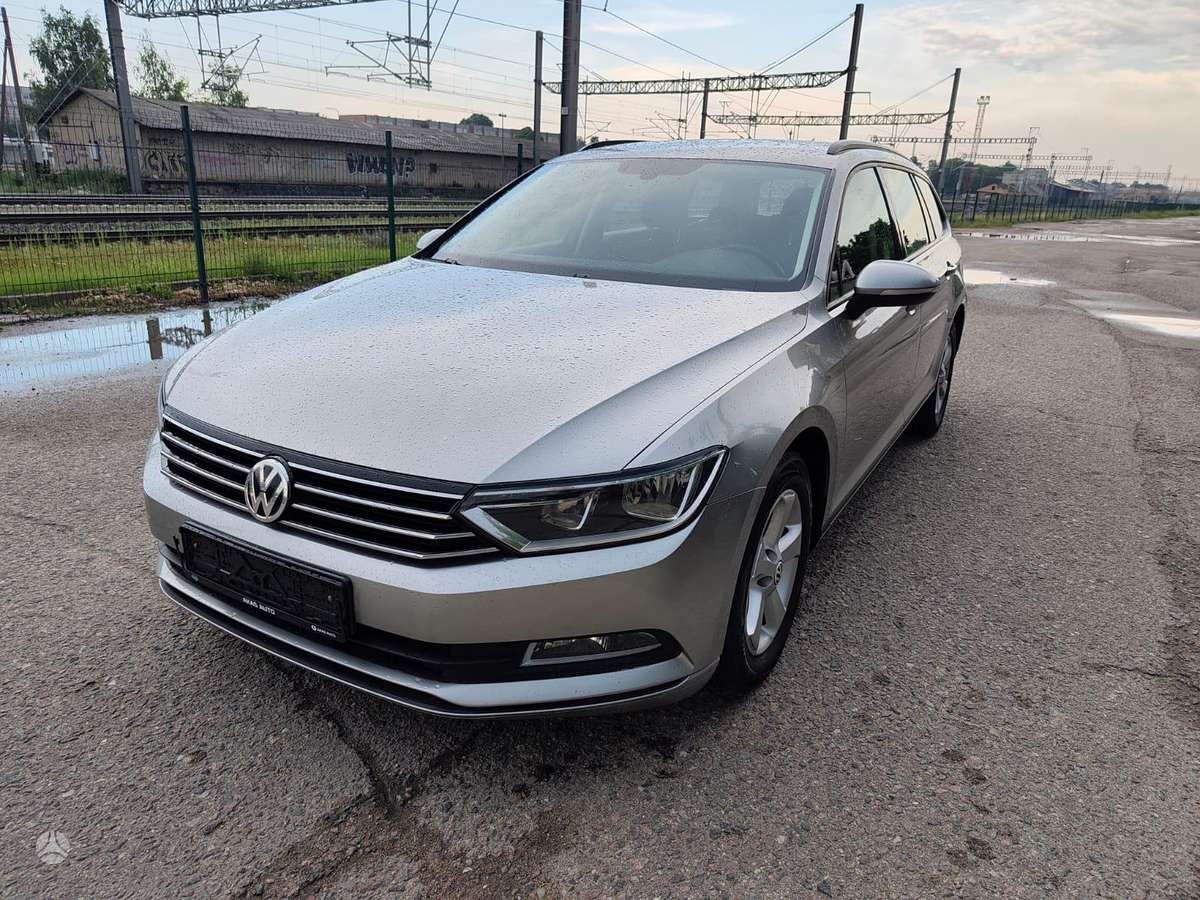 Volkswagen Passat, 2.0 l., Универсал