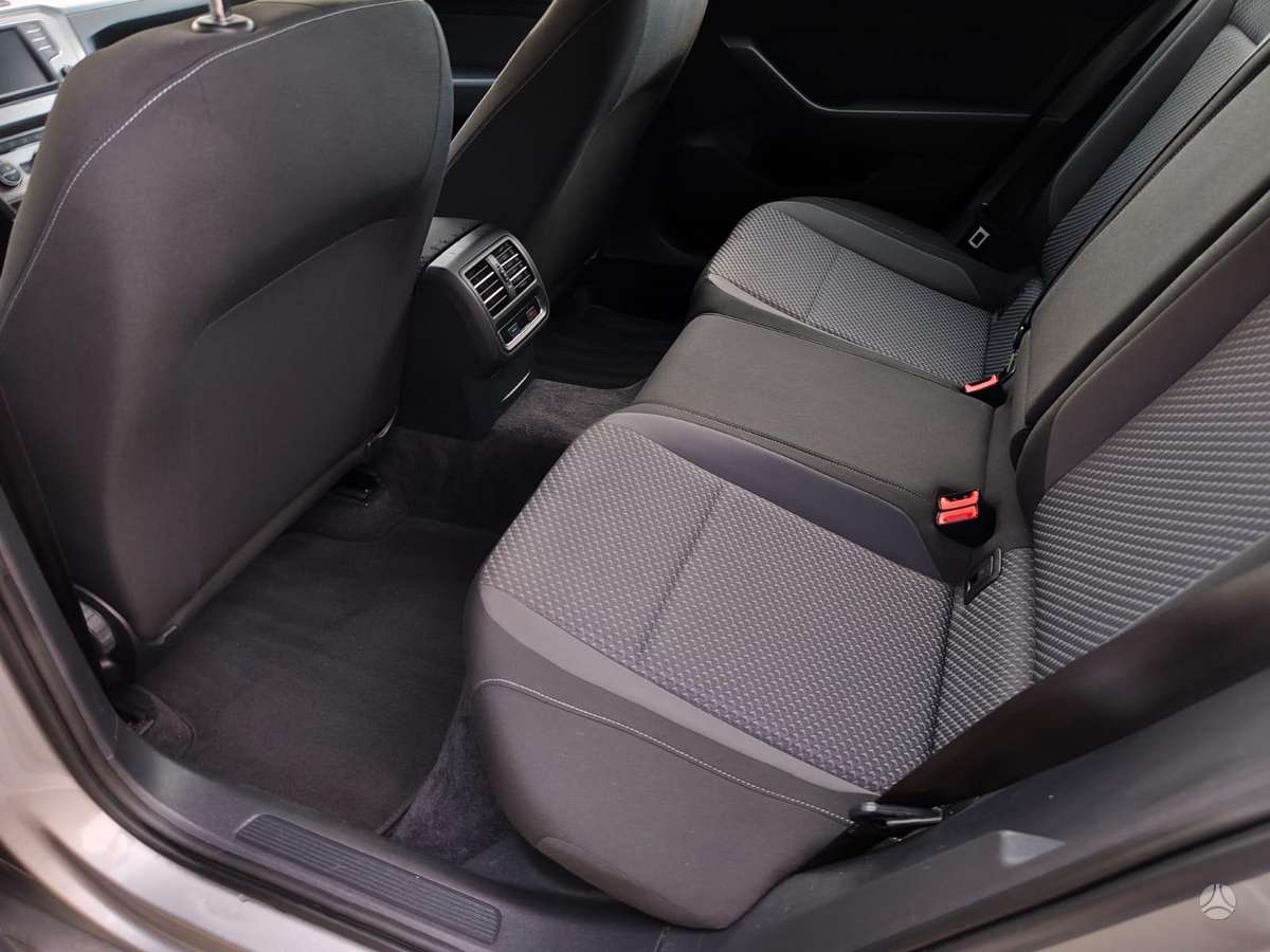 Volkswagen Passat, 2.0 l., Универсал