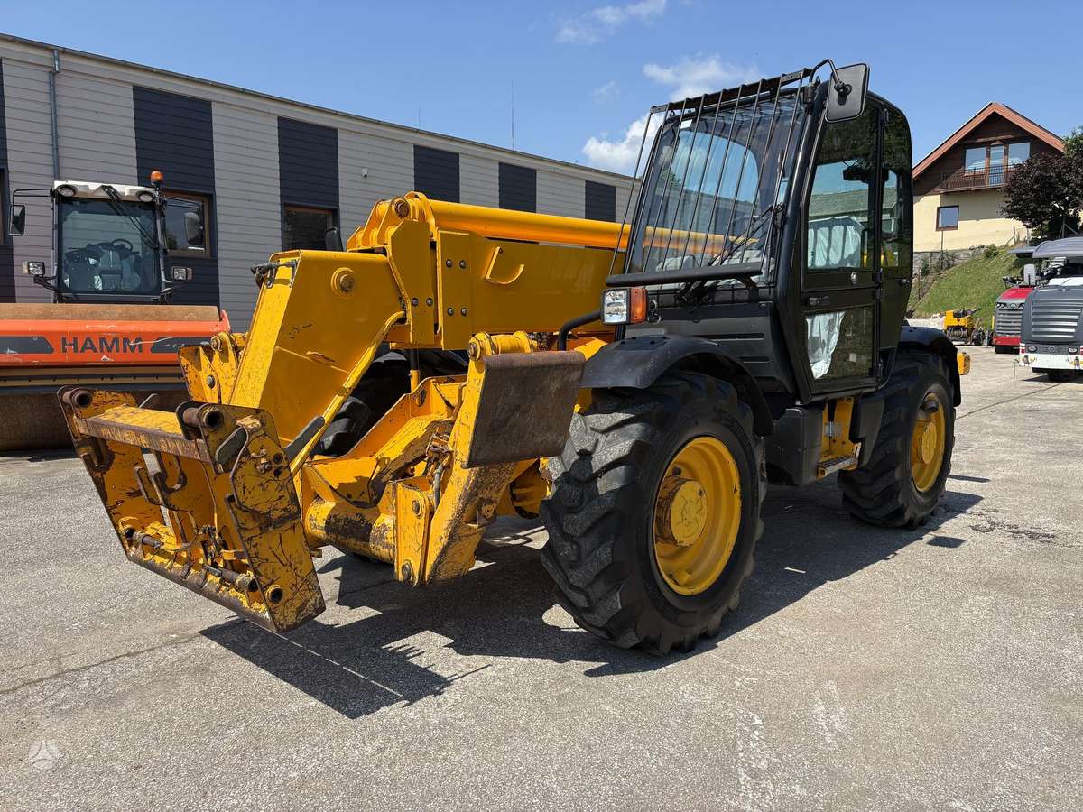 JCB 532-120, telescopic handler