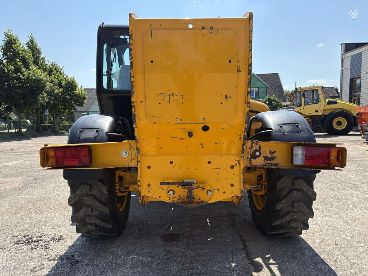 JCB 532-120, telescopic handler