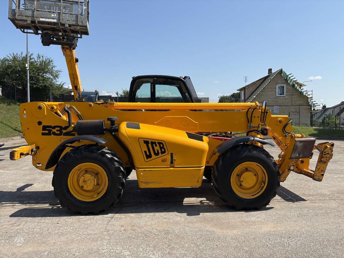 JCB 532-120, telescopic handler