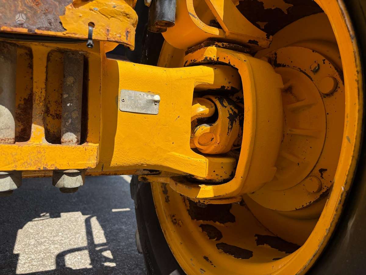 JCB 532-120, telescopic handler