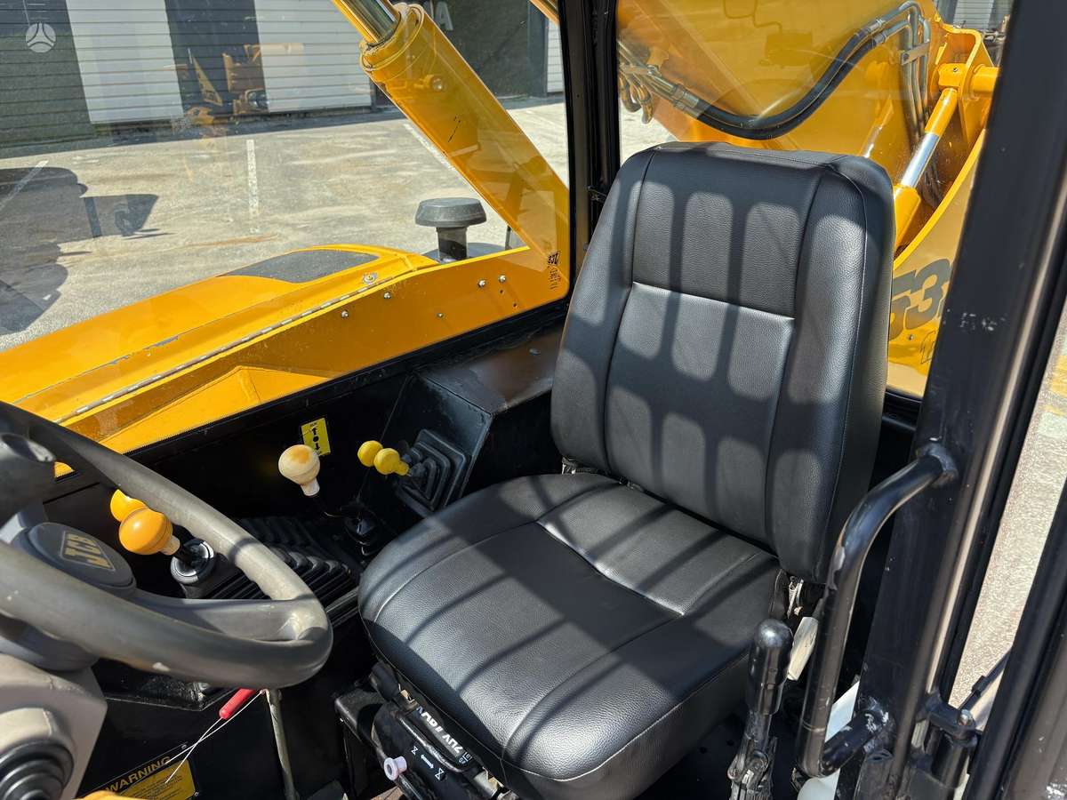 JCB 532-120, telescopic handler