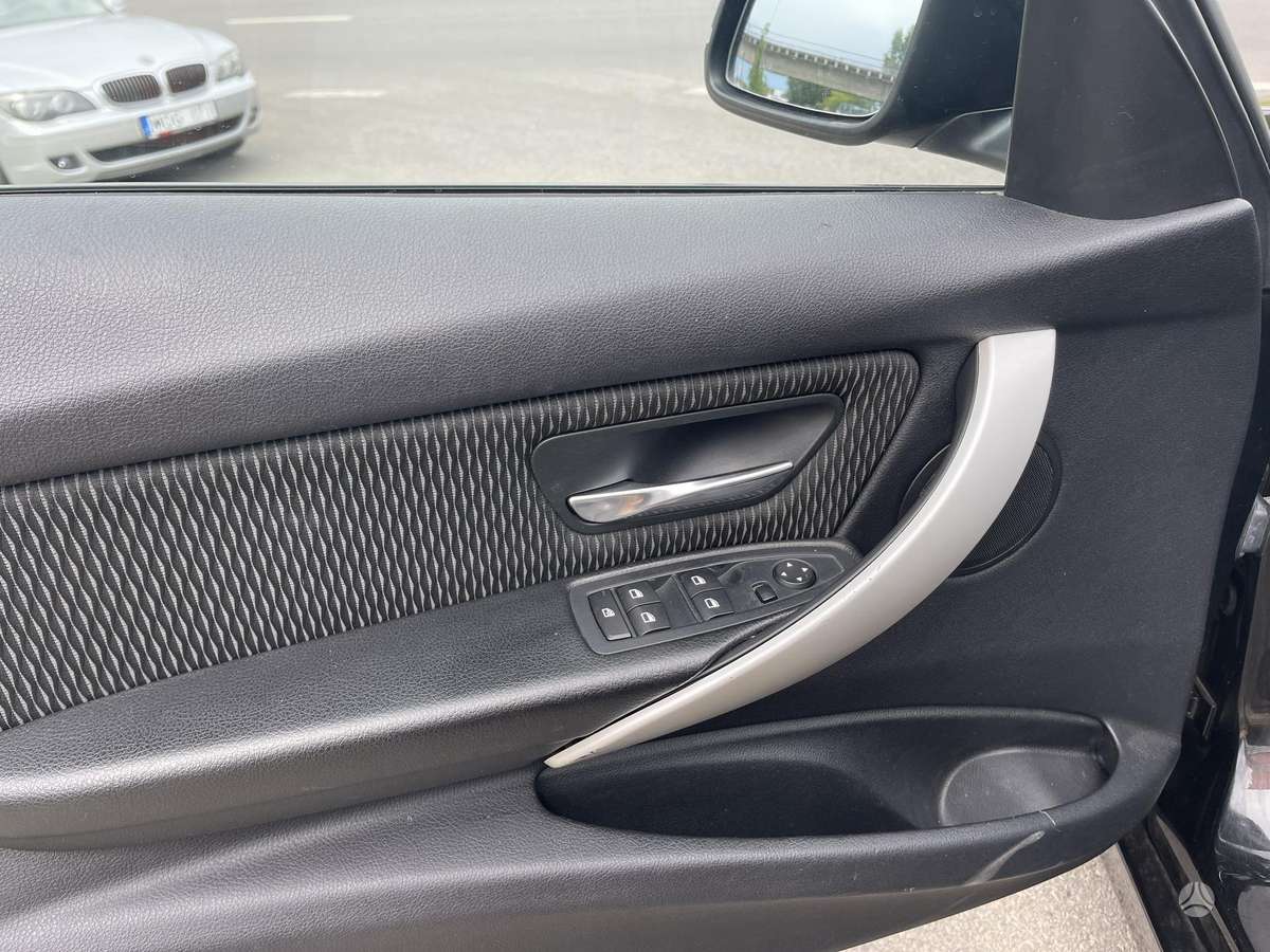BMW 320, 2.0 l., sedanas