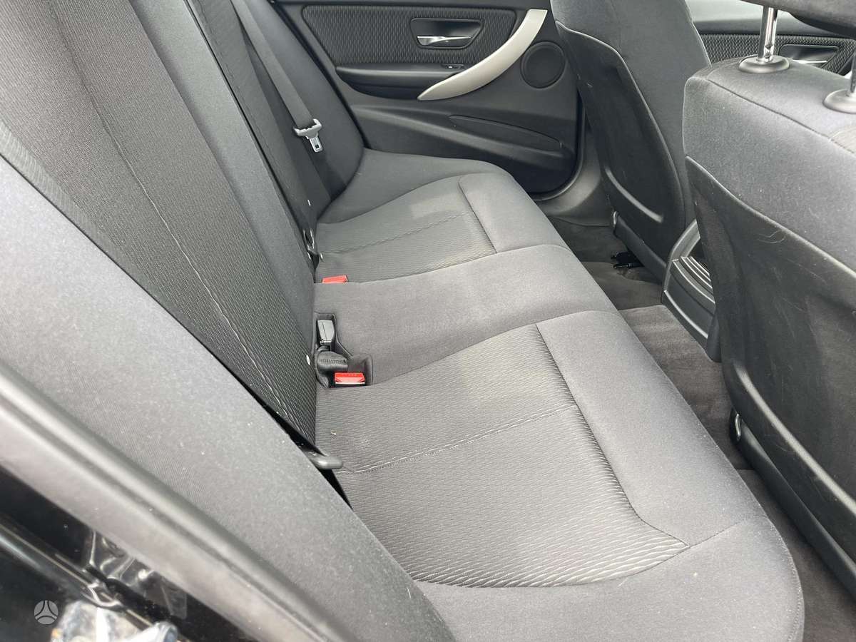 BMW 320, 2.0 l., sedanas