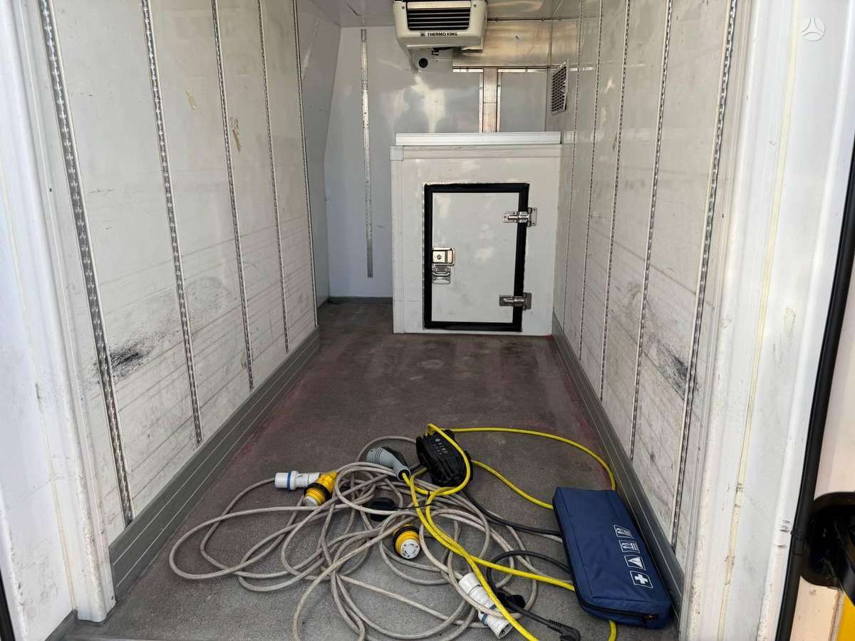 Volkswagen Crafter, cargo van
