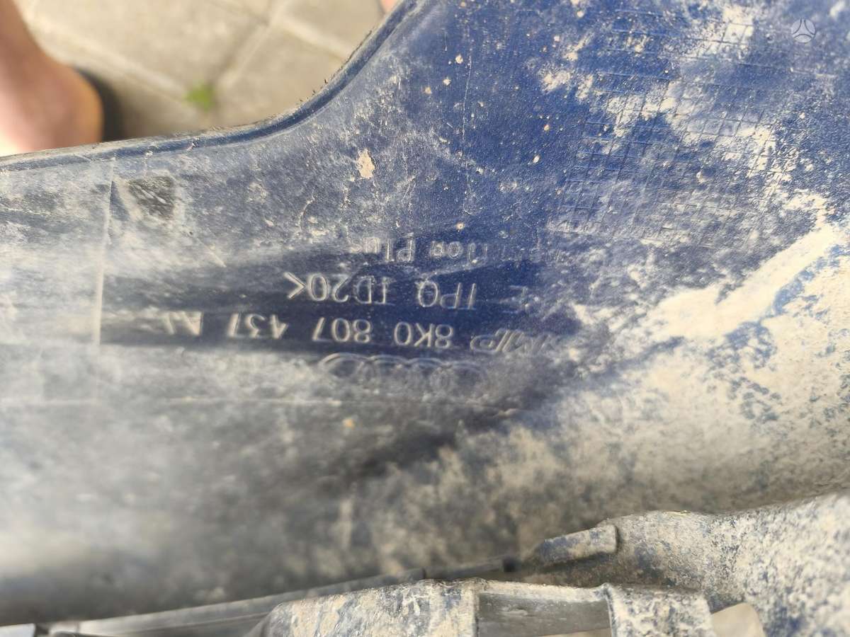 Audi A4, 8k0807437 aj, kėbulo dalys