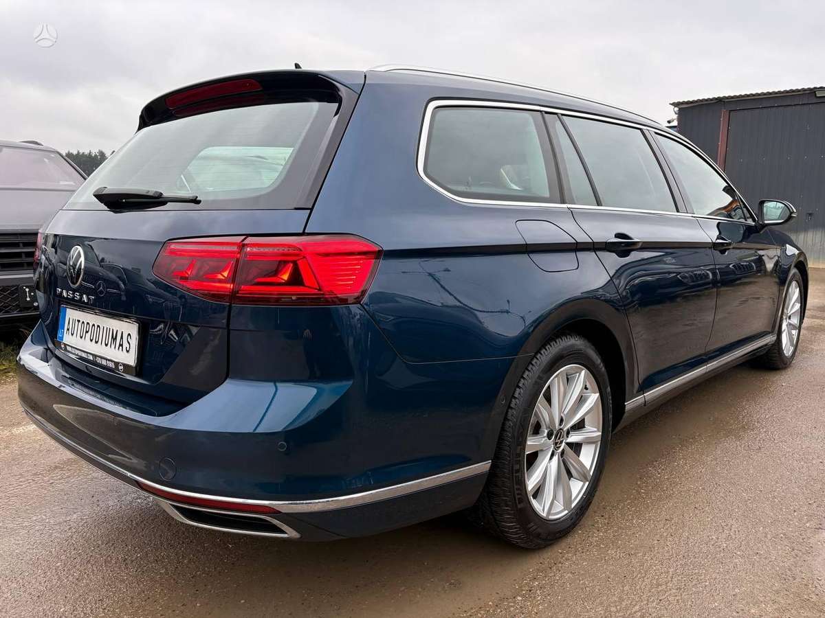 Volkswagen Passat, 2.0 l., Универсал
