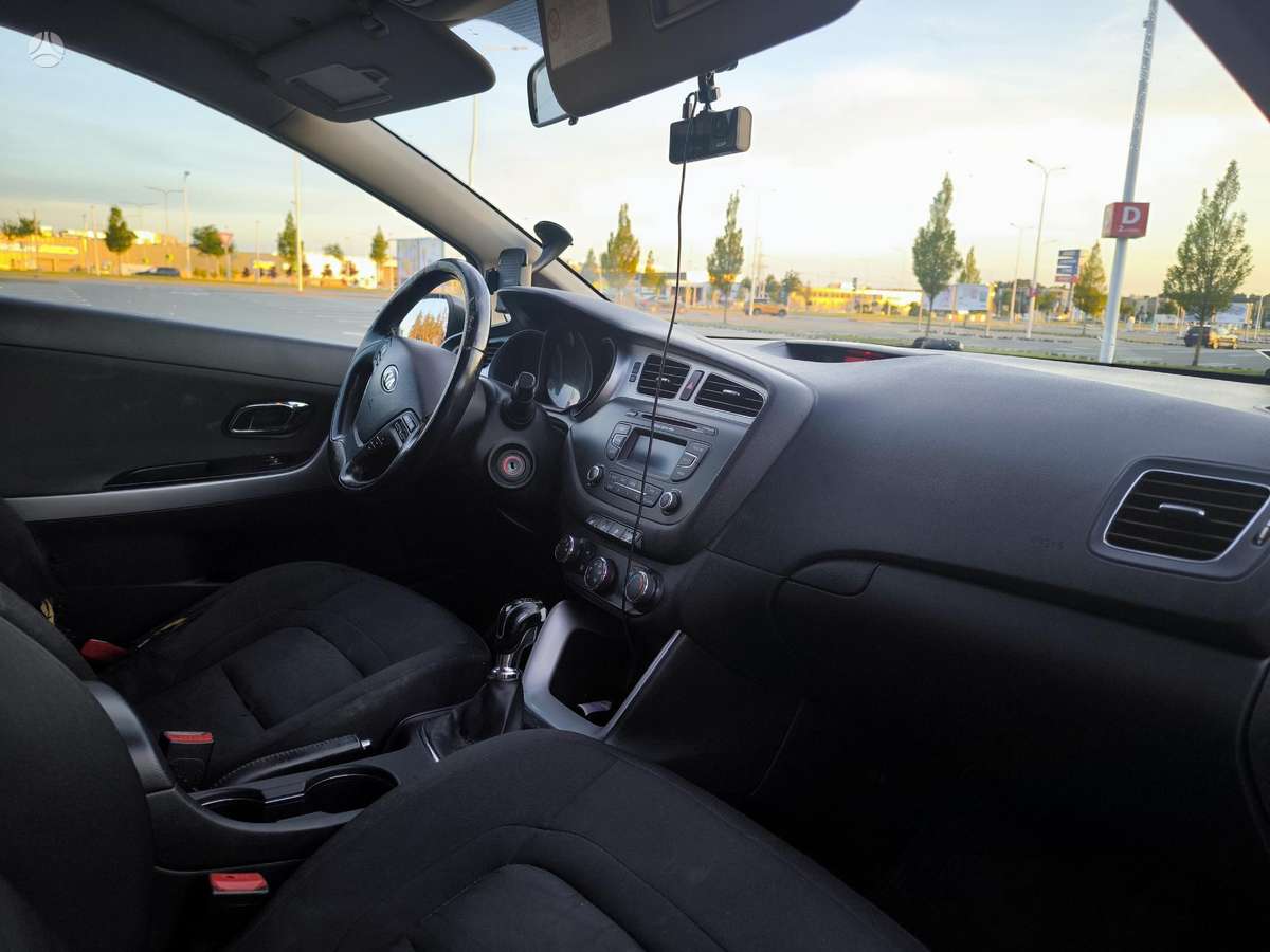 Kia Ceed, 1.4 l., universalas