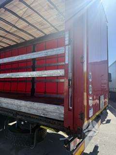 Krone, curtain / tarpaulin