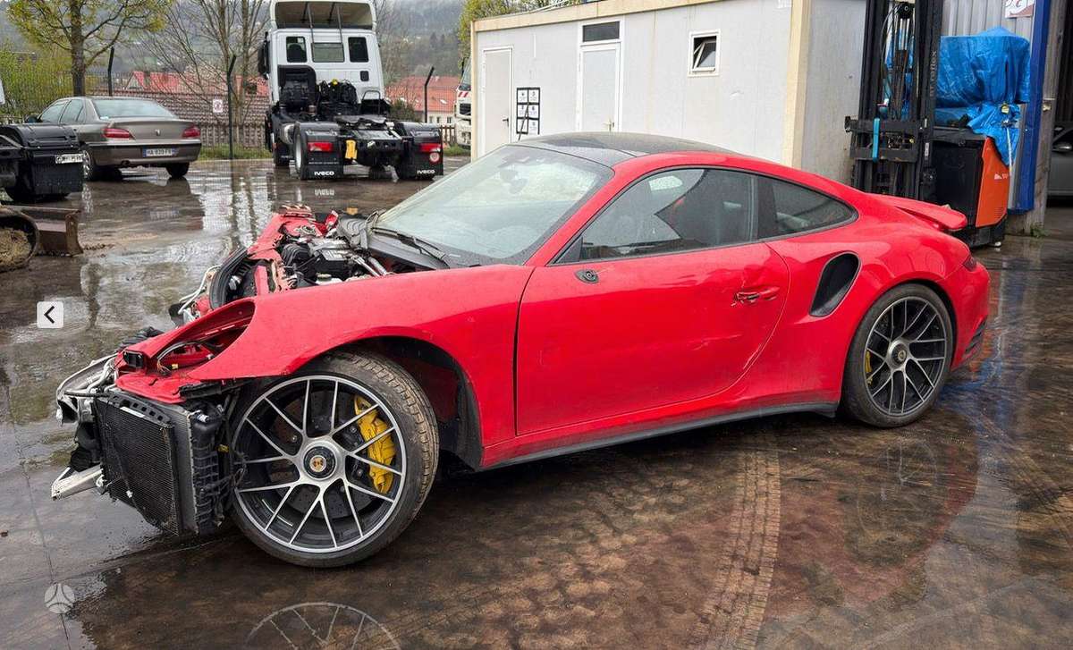 Porsche 911 - 1