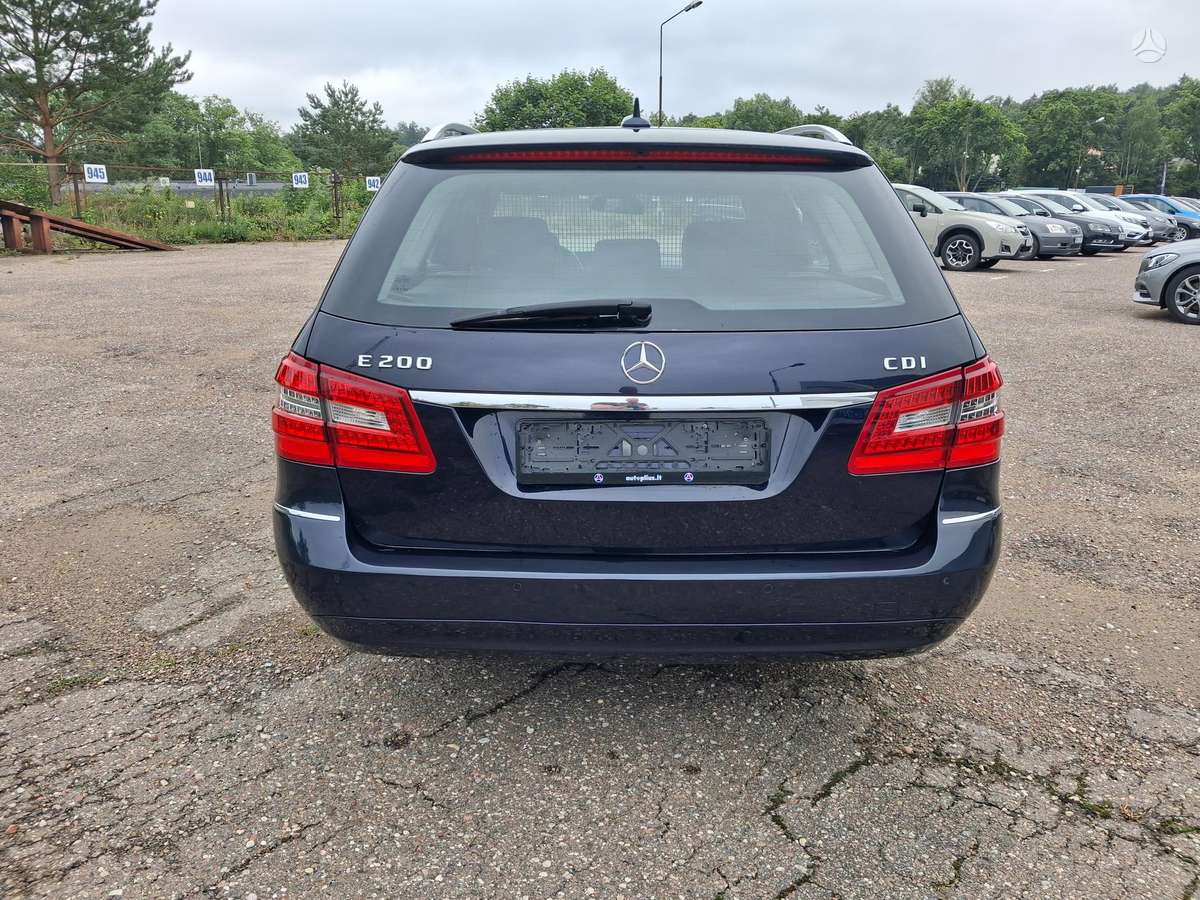 Mercedes-Benz E200, 2.2 l., Универсал
