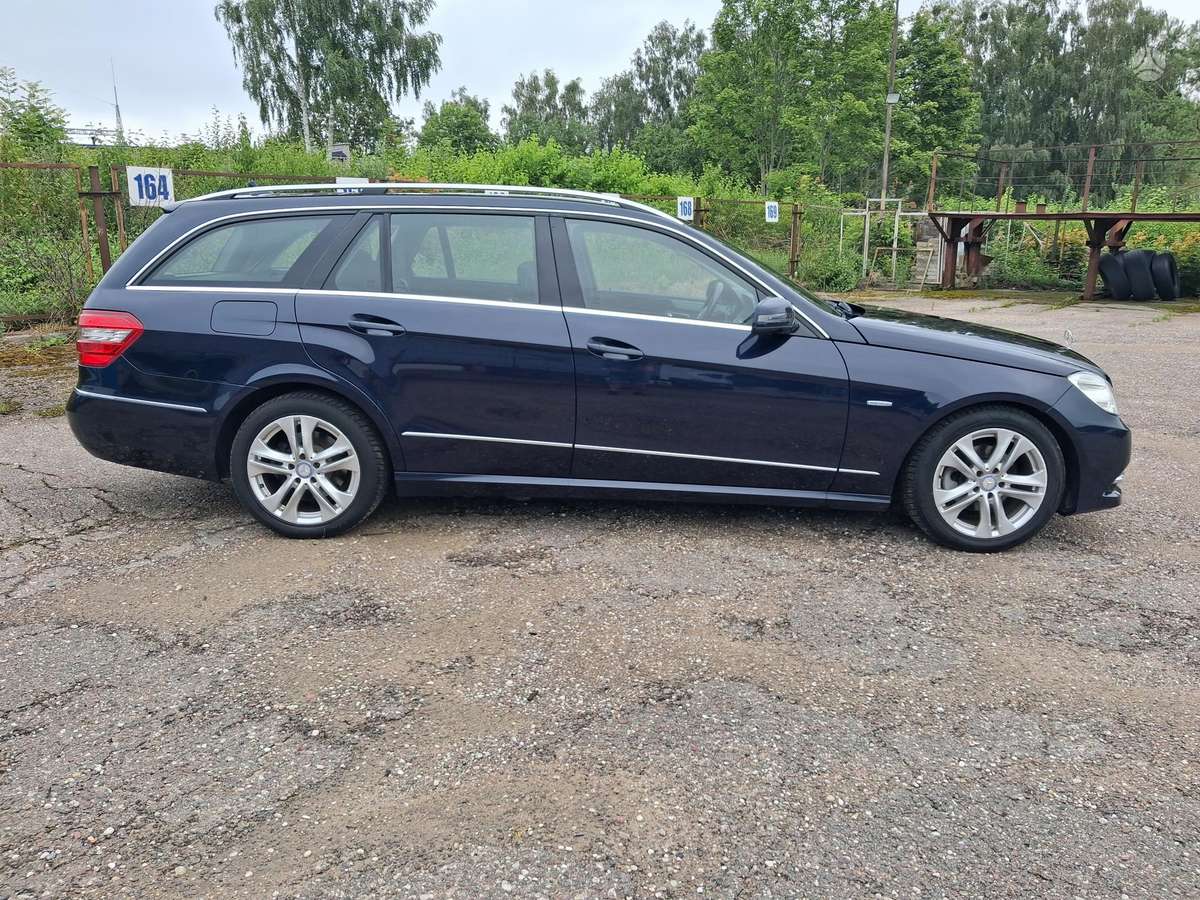 Mercedes-Benz E200, 2.2 l., Универсал